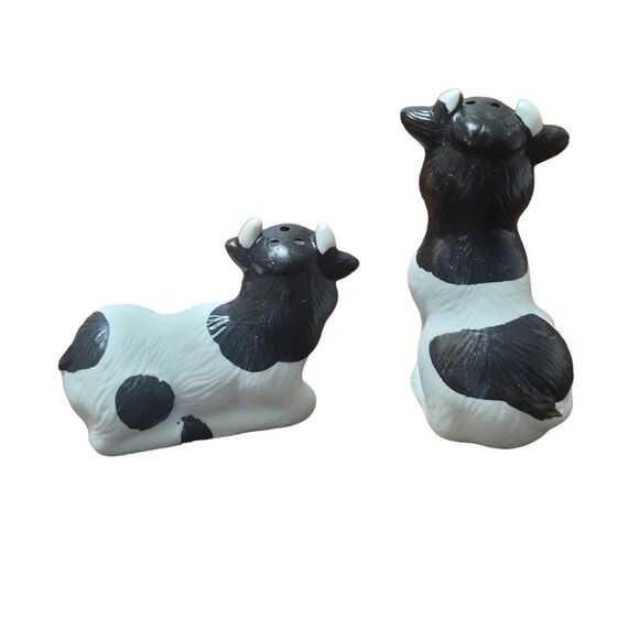 Vintage cow salt and pepper shakers - Picture 2 of 4